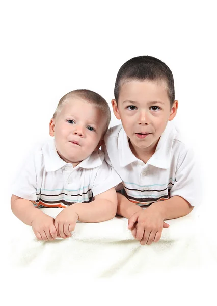 Dois irmãos juntos — Fotografia de Stock