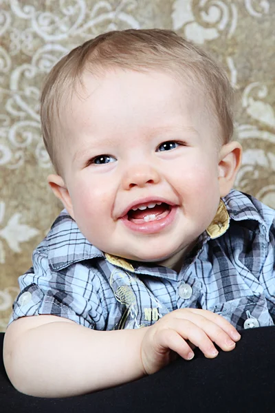 Cute little boy posing for camera — Stock Photo, Image