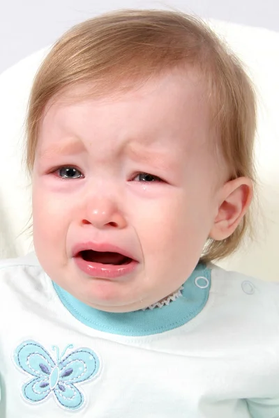 Bébé fille pleurer Gros plan — Photo
