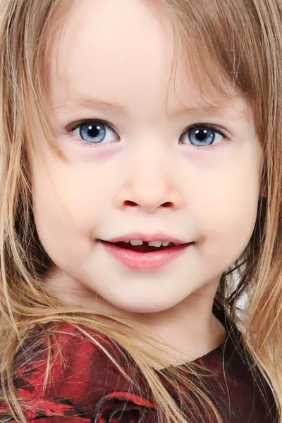Adorabile bambina isolata su sfondo bianco — Foto Stock