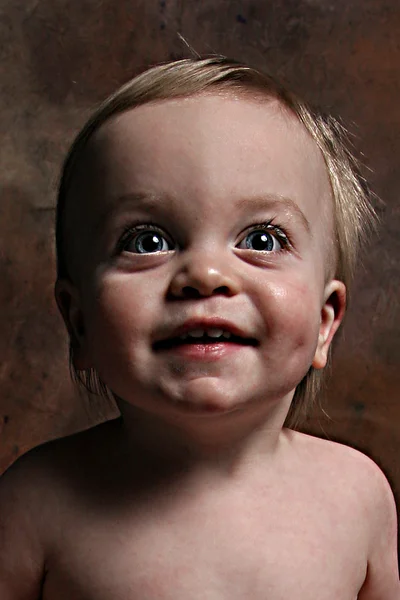Kleine jongen genomen close-up — Stockfoto
