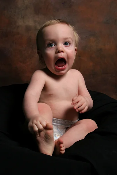 Junge mit offenem Mund - schockiert — Stockfoto