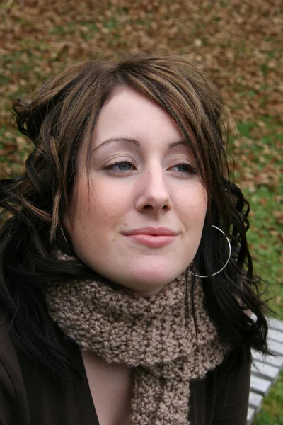 Closeup žena venku — Stock fotografie