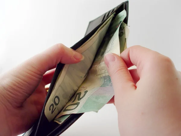 Pulling Money out of Wallet — Stock Photo, Image