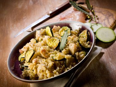 tavuk göğüs ve kabaklari risotto