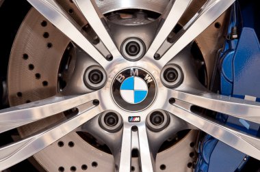 BMW M5 Aluminium Wheel clipart