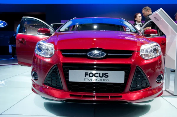 Ford Focus Titanium 2.0 TDCI — Photo