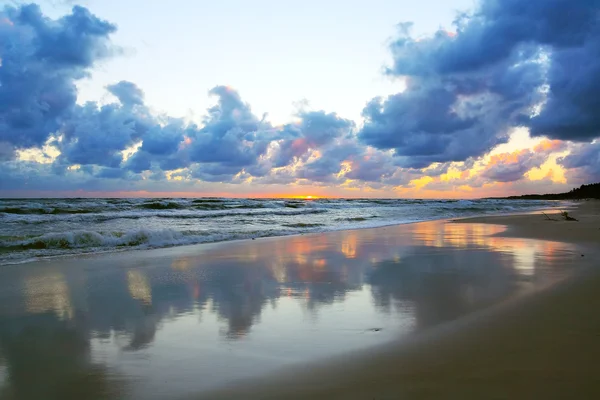 Okyanusu günbatımı — Stok fotoğraf
