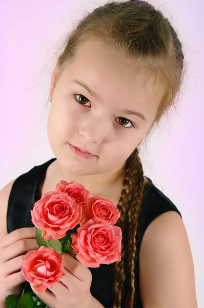 Το κορίτσι με ένα τριαντάφυλλο — Φωτογραφία Αρχείου