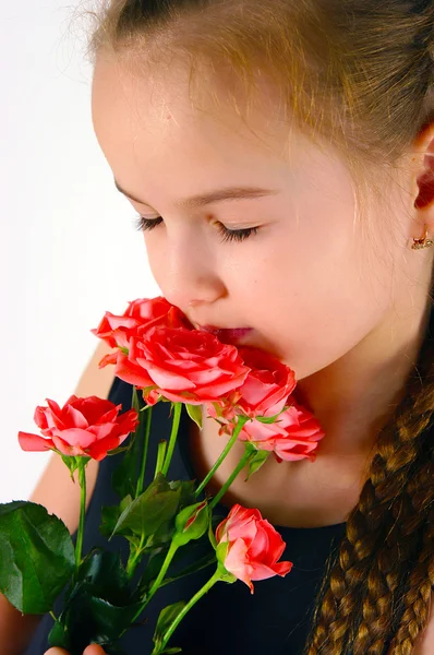 Κορίτσι με ένα τριαντάφυλλο — Φωτογραφία Αρχείου