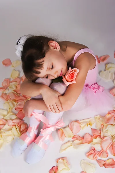 The tired small ballerina — Stock Photo, Image