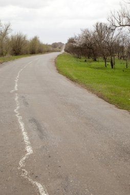 Gerçekten yaşlanmış Ukraynalı yollar