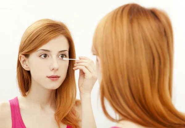 Beautiful redhead young woman with fresh skin of face in bathroo — Stock Photo, Image