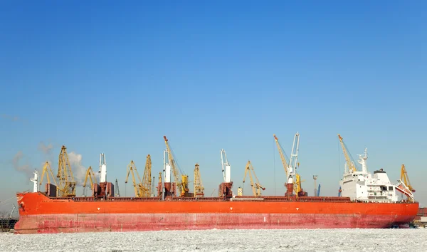 Vinter i odessa seaport — Stockfoto
