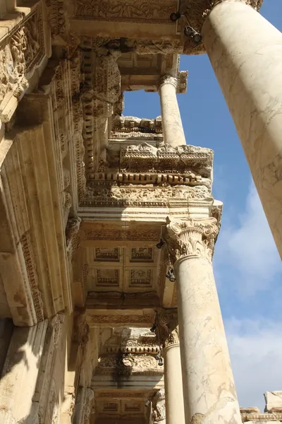 Celsus bibliotek塞尔苏斯图书馆 免版税图库照片