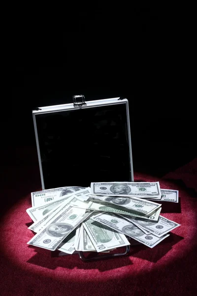 Aluminum case with money — Stock Photo, Image