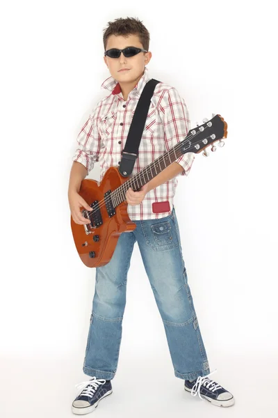 Pojke med en gitarr — Stockfoto