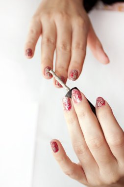 kadın manikür