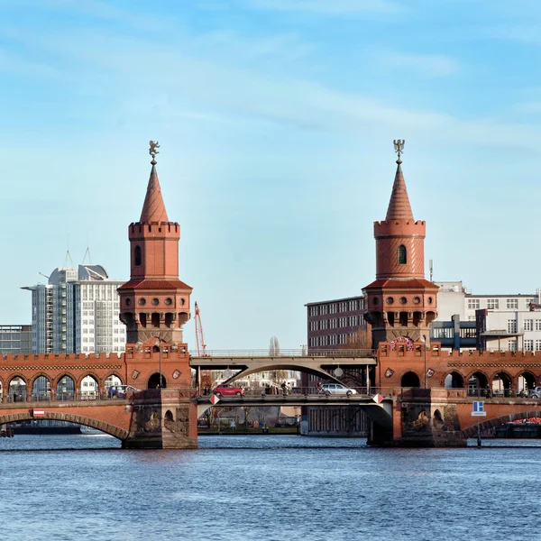 Most v Berlíně - kreusberg - Německo — Stock fotografie