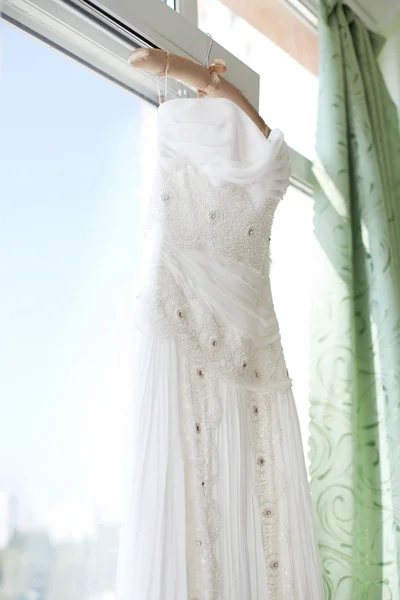 Svatební šaty svatební — Stock fotografie