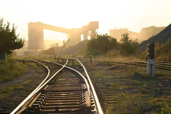 Landschaft mit Eisenbahnschienen — Stockfoto