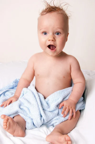 Clean baby after bath — Stock Photo, Image