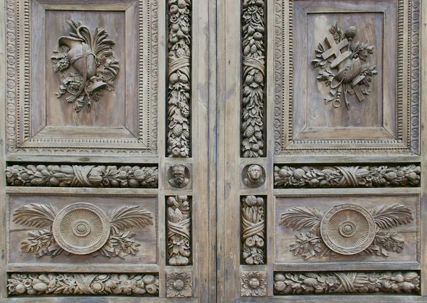 Detail dřevěných dveří — Stock fotografie