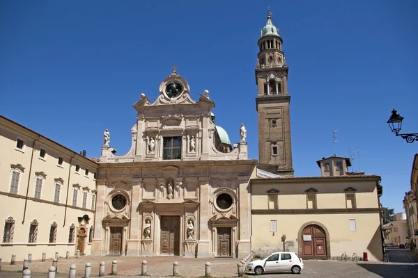 Церква в Парма, Італія — стокове фото