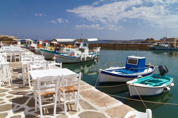 Porto de Naoussa, ilha de Paros, Grécia — Fotografia de Stock