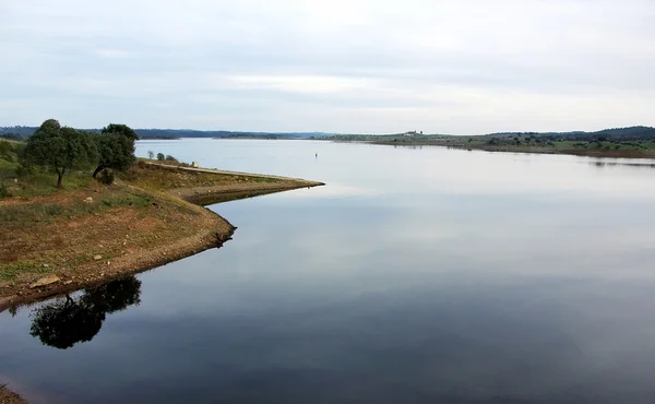 Пейзаж озера Алкева — стоковое фото