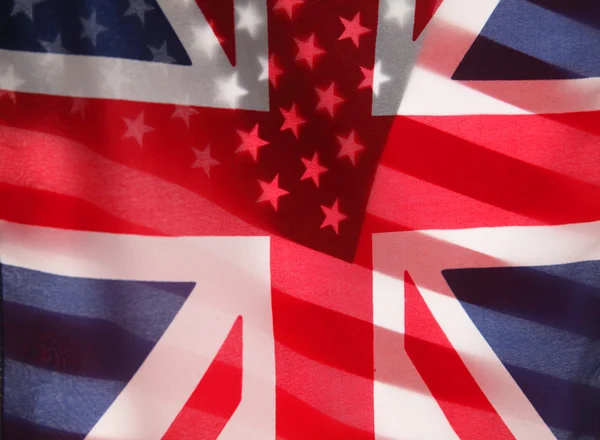 Drapeaux transparents des États-Unis et du Royaume-Uni — Photo