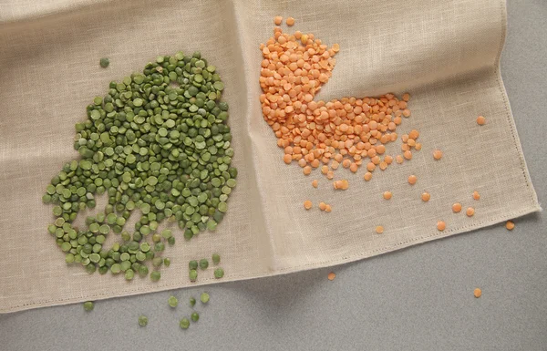 Lentils in two colors — Stock Photo, Image
