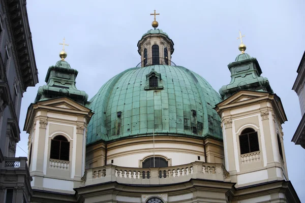维也纳，奥地利-著名 peterskirche — 图库照片
