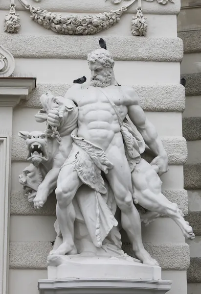 Herkules und Cerberus, Hofburg, Wien — Stockfoto