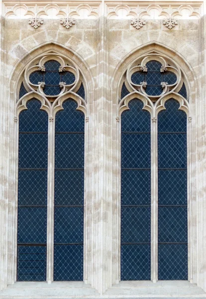 Fenster zur Zagreber Kathedrale — Stockfoto