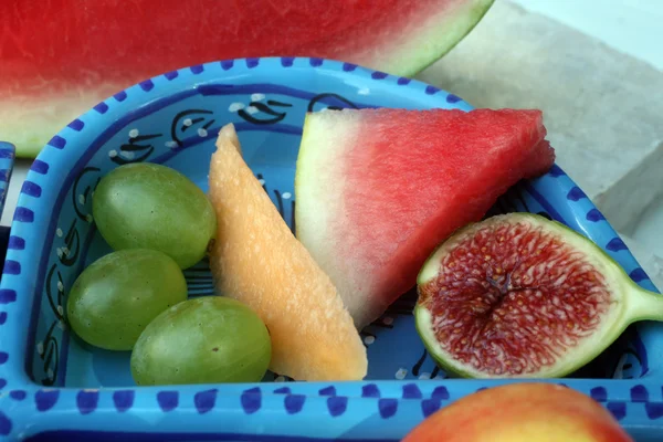 stock image A bowl of fruit