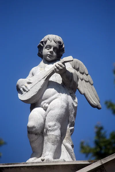 Staty av angel — Stockfoto