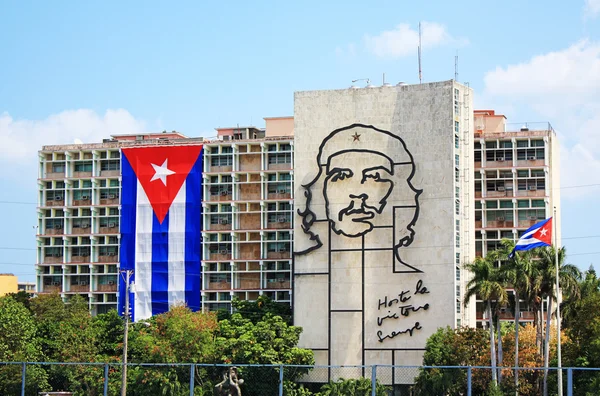 Kultovní ocelové obrys tváře che Guevary v havana, Kuba — Stock fotografie