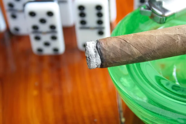 Cigar on ashtray — Stock Photo, Image