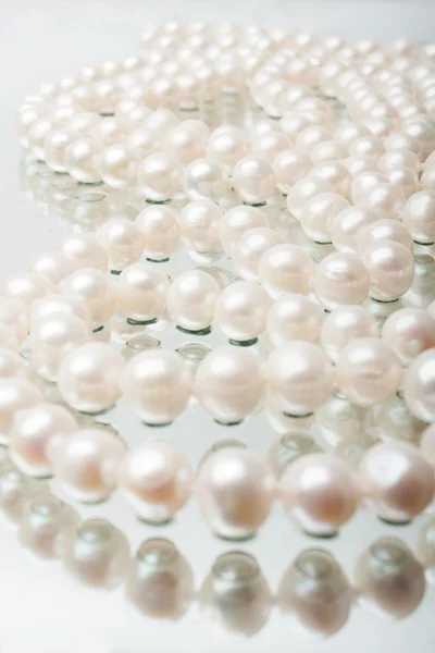 Perla blanca —  Fotos de Stock