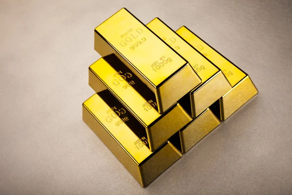 Gold Pyramid — Stockfoto