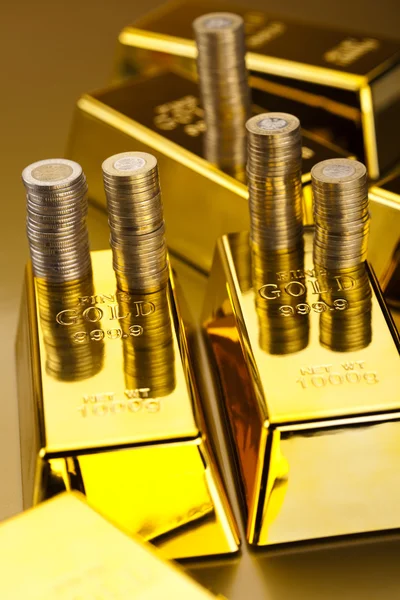 Altın ve para — Stok fotoğraf