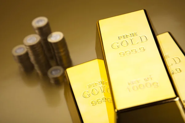 Ouro e dinheiro — Fotografia de Stock