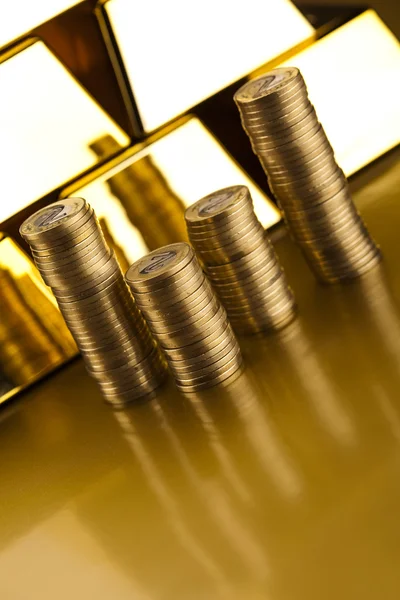 Barre e monete d'oro — Foto Stock