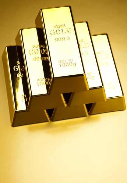 Pyramid from Golden Bars — Stock Photo, Image