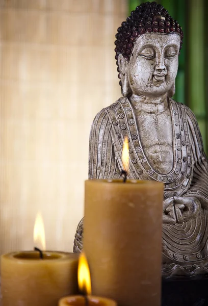 Buddha statue i en meditation - Stock-foto