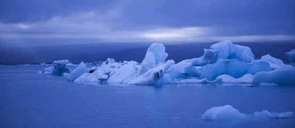 Landskap landskap med en is, Glaciärlagunen, Island — Stockfoto