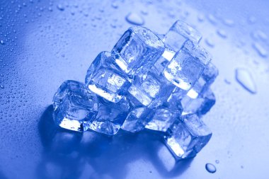 Melting ice cubes clipart