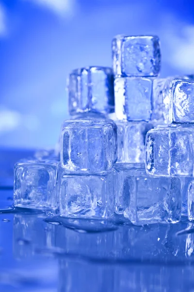 Is och kuber — Stockfoto