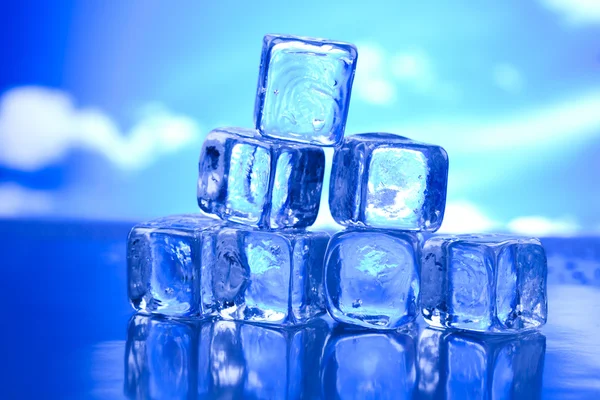 Fondo con cubitos de hielo —  Fotos de Stock